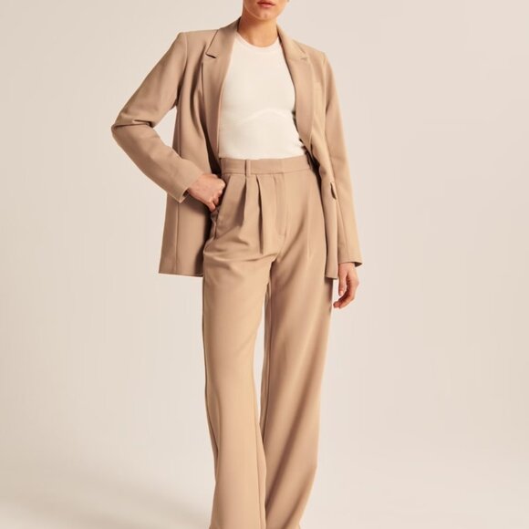 A&F Sloane Tailored Pant - Picture 3 of 8